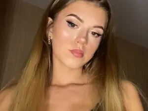 Myfreecams Best live sex cam show of Iness_lex