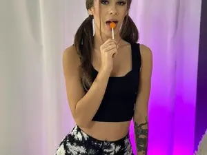 Myfreecams Free Live Porn of AvaSolis