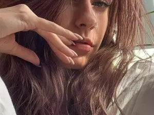 Myfreecams Sex Cam of RoxanneJoy