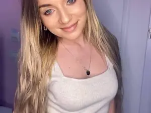 Myfreecams Best live sex cam show of SkyEyesLuna