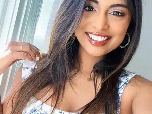 Myfreecams Free Porn Cam of Missrinaroxx