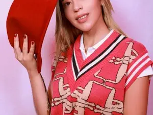 Myfreecams Adult Webcams of Carolblonde