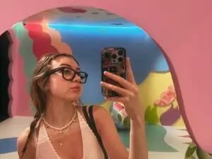Myfreecams Nude Webcam of Temptressy