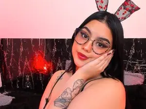 Myfreecams Live Sex Cam of Nicol_Ruiz