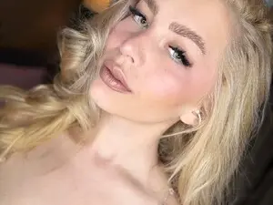 Myfreecams Adult Webcam of WhitneyAndrew