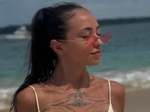 Myfreecams Free Porn Cam of LunaMystyque