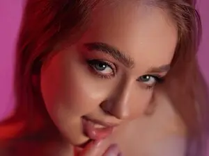 Myfreecams Sex Chat of ElysaWetxx