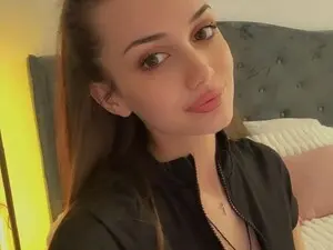 Myfreecams Private Sex Chat of Glossy_