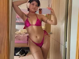 Myfreecams Watch Live Sex Cams of kittennmoon