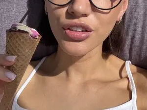 Myfreecams Best Webcam of HotDoll19