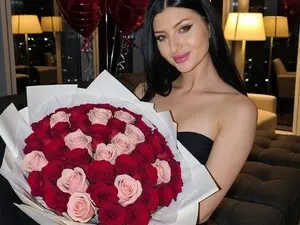 Myfreecams Live Sex Cam of Ali_yv