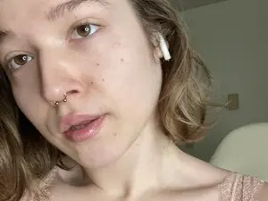 Myfreecams Watch Live Sex Cams of QueenEevie
