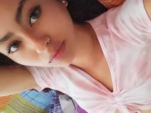 Myfreecams Free Porn Cam of Helenna