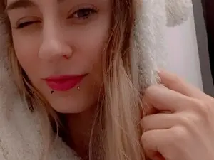 Myfreecams Free Porn Cam of Omniaa