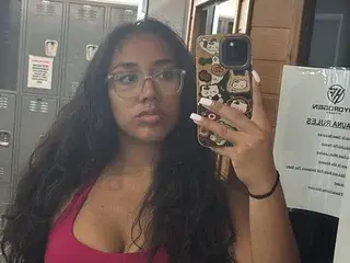 Streamate Nude Webcam of Arielamor88