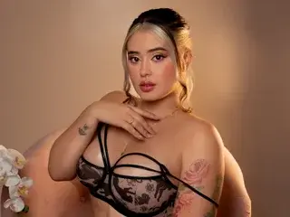 Streamate Adult Webcams of SamyLee