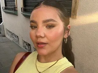 Streamate Free Porn Cam of AlaskaRoss