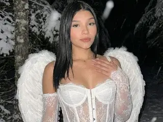 Streamate Sex Cam of LucyDilucas