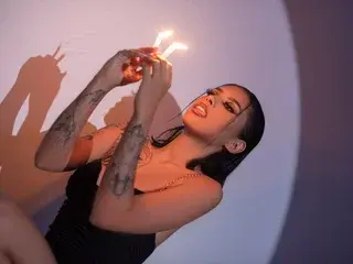 Streamate Adult Video Chat of LilithLuxorr