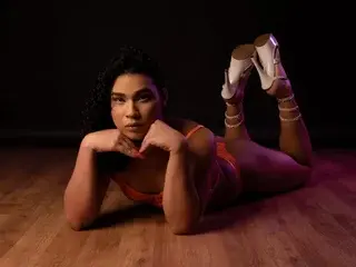 Streamate Free Live Porn of SophieeSweett