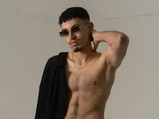 Streamate Nude Webcam of JaxonCarter