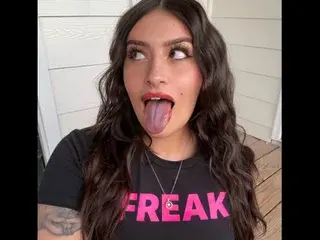 Streamate Live Sex of SaigeKiljoy