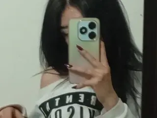 Streamate Adult Webcam of LunaSmitHL