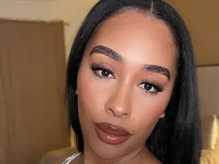 Streamate Sex Cam of Heyjezelle