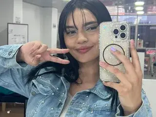 Streamate Nude Webcam of Alaia_Blosson