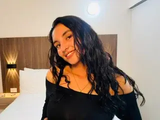 Streamate Free Live Porn of MeganeLym