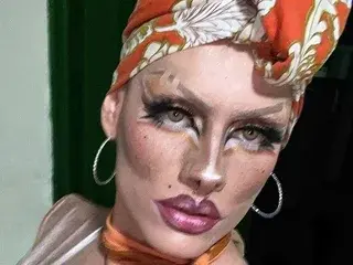 Streamate Best live sex cam show of DeMoniica