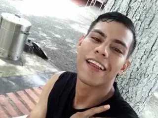 Streamate Live Sex Cam of KealRiya