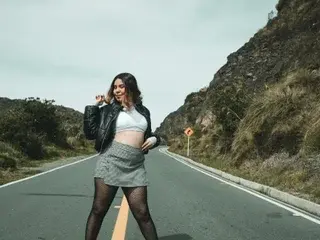 Streamate Nude Webcam of AllisonAdams