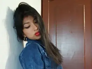 Streamate Free Porn Cam of HellenSscoott