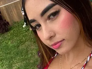 Streamate Sex Cam of Charit_ggh