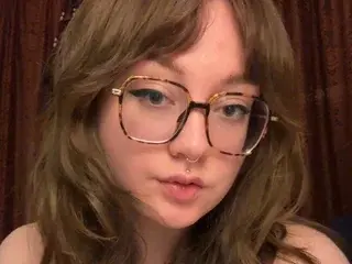 Streamate Live Sex Cam of QuinnieKat