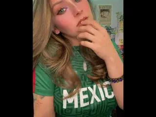 Streamate Adult Webcams of Alyx_Singer