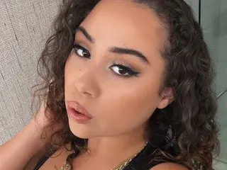 Streamate Sex Chat of CeCeMayXO