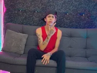 Streamate Nude Webcam of edwin_bigcock