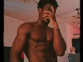 Streamate Adult Webcam of XXXmoreno4U