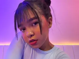 Streamate Sex Cam of MARIA_KIM