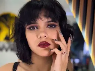 Streamate Live Porn of Raven_Morningstar