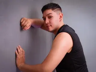 Streamate Private Sex Chat of NicoHoffman