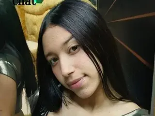 Streamate Free Live Porn of SkinnyBrenda