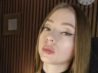 Streamate Watch Live Sex Cams of NaxxaEvanss
