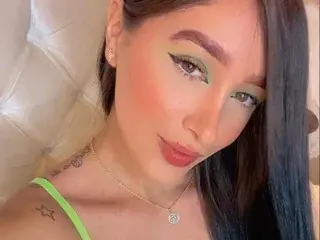 Streamate Free Porn Cam of DulceCloe
