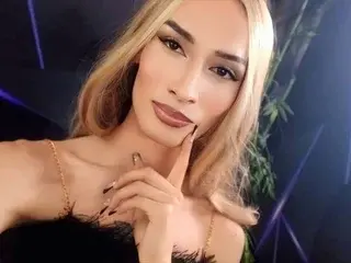 Streamate Live Sex of YolePero