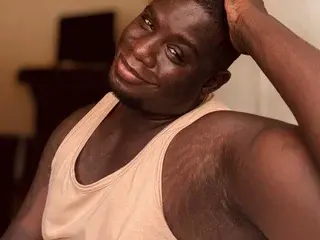 Streamate Free Porn Cam of MuscularJohn