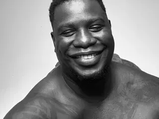 Streamate Free Porn Cam of MuscularJohn