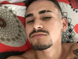 Streamate Nude Webcam of axelg